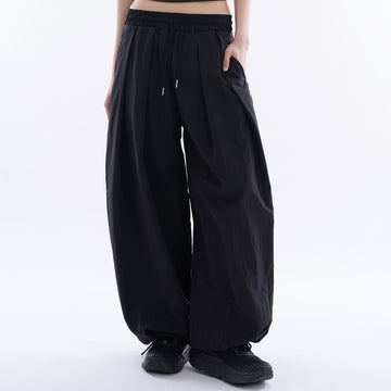 Aegis pin-tuck nylon balloon wide pants